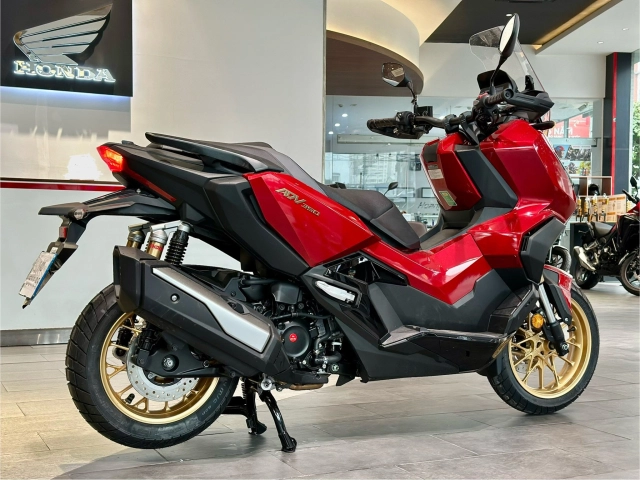 Hình ảnh thực tế của honda adv350 vừa về các đại lý trong nước - sớm hơn một tuần so với công bố - 5