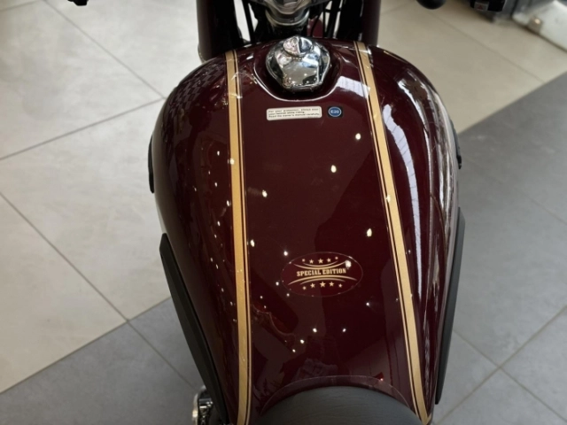 Hình ảnh thực tế của honda cb350c special edition tại đại lý - cái chất cổ điển ae cần đây rồi - 5