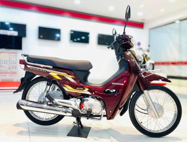 Hình ảnh thực tế của honda dream 2026 tại đại lý với 3 màu mới khẳng định đẳng cấp huyền thoại - 6
