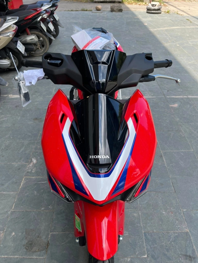 Hình ảnh thực tế của honda winner r tại đại lý - về sớm hơn cả công bố - 3