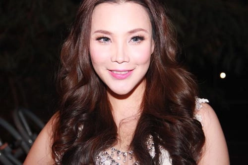 Hồ quỳnh hương lại tiếp tục dao kéo - 5