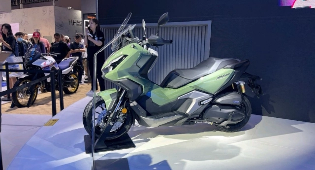 Honda adv350 trình làng phiên bản màu xanh bơ mới giống winner r vừa ra mắt ở nước ta - 3