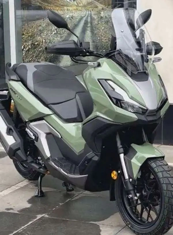 Honda adv350 trình làng phiên bản màu xanh bơ mới giống winner r vừa ra mắt ở nước ta - 5