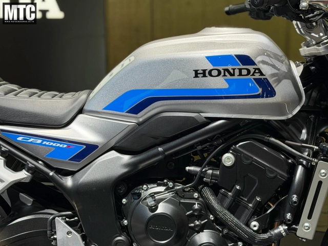 Honda cb1000f se 2026 freddie spencer khi huyền thoại quay trở lại với diện mạo mới - 5