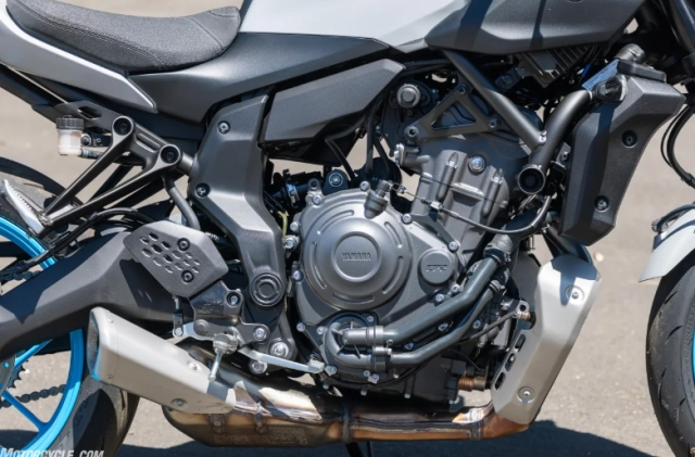 Honda cb750 hornet 2025 vs suzuki gsx-8s vs yamaha mt-07 anh em chọn xe nào - 4