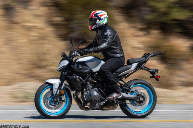 Honda cb750 hornet 2025 vs suzuki gsx-8s vs yamaha mt-07 anh em chọn xe nào - 21