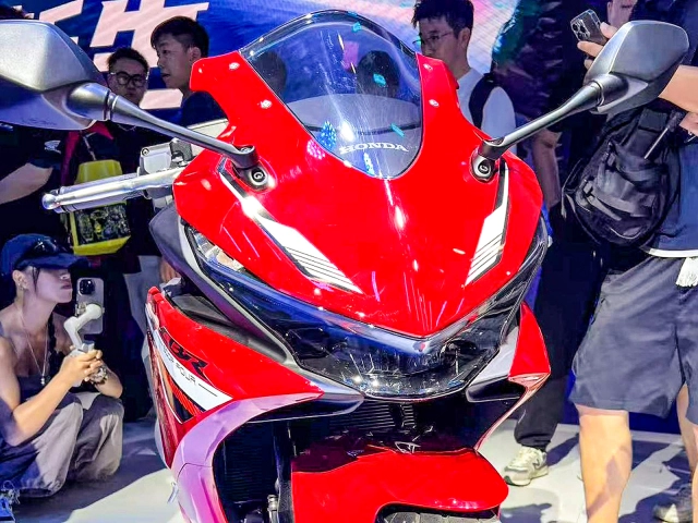 Honda cbr500r four 2026 giấc mơ 4 xy-lanh ở phân khúc tầm trung đã thành sự thật - 3