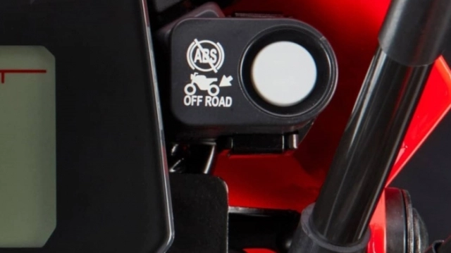 Honda crf300l hoàn toàn mới trình làng với giá bán lên đến gần 190 triệu đồng có gì mà đắt vậy - 4