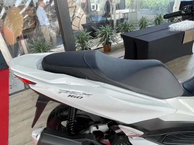 Honda pcx 160 2026 tiếp tục bành trướng sang nam mỹ với giá bán cực tốt - 11