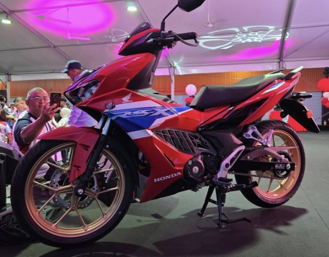 Honda ra mắt rs-x winner tricolor phiên bản giới hạn cực đẹp - được bổ sung nhiều trang bị thú vị - 1