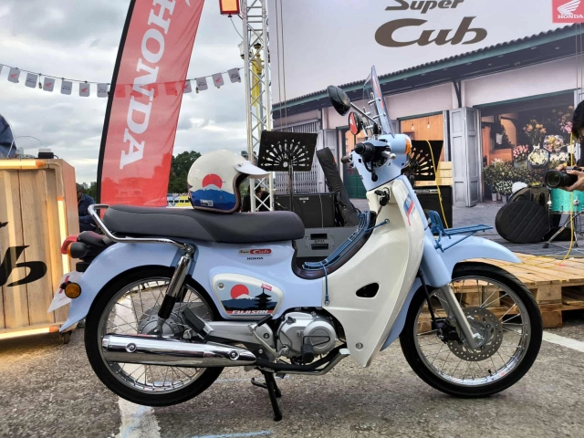 Honda ra mắt super cub fujisan limited edition với số lượng giới hạn chỉ 500 chiếc - 4
