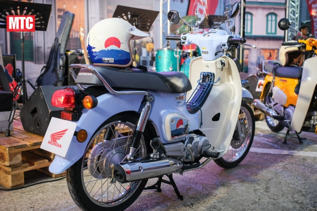 Honda ra mắt super cub fujisan limited edition với số lượng giới hạn chỉ 500 chiếc - 6
