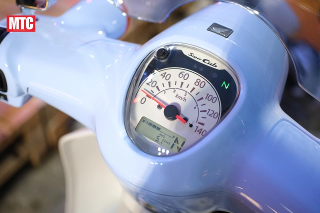 Honda ra mắt super cub fujisan limited edition với số lượng giới hạn chỉ 500 chiếc - 15