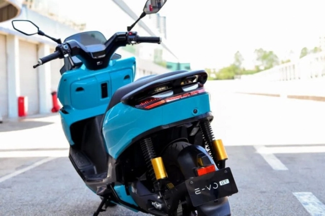 Honda ra mắt xe điện e-vo gt - đi được 170 km tốc độ tối đa 120 kmh trang bị bỏ xa mọi đối thủ - 9