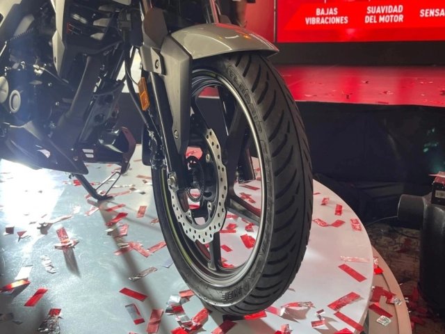 Honda xblade 160 ra mắt đèn pha robo face cực ngầu giá chỉ khoảng 55 triệu đồng - 10