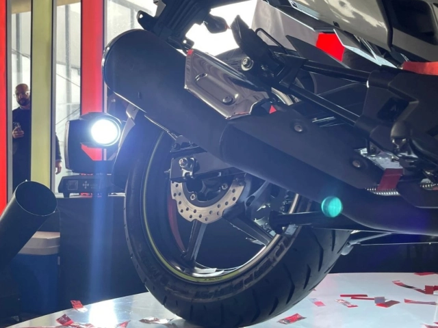 Honda xblade 160 ra mắt đèn pha robo face cực ngầu giá chỉ khoảng 55 triệu đồng - 11