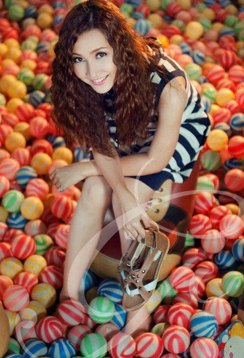 Hot girl campuchia giống hệt anna trương - 10