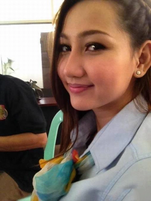 Hot girl campuchia giống hệt anna trương - 11