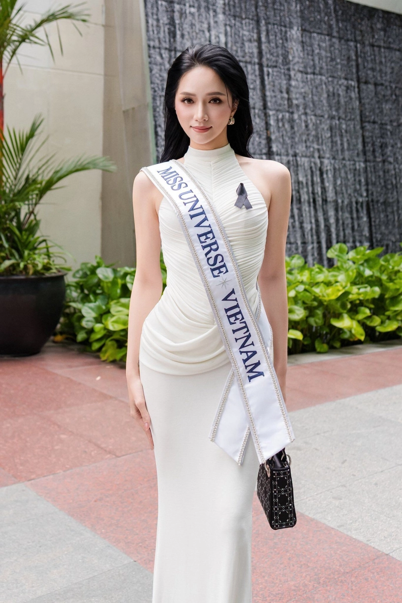 Hương giang đang khiến cõi mạng dậy sóng tại miss universe netizen gợi nhớ đến một nàng hậu quốc dân - 6