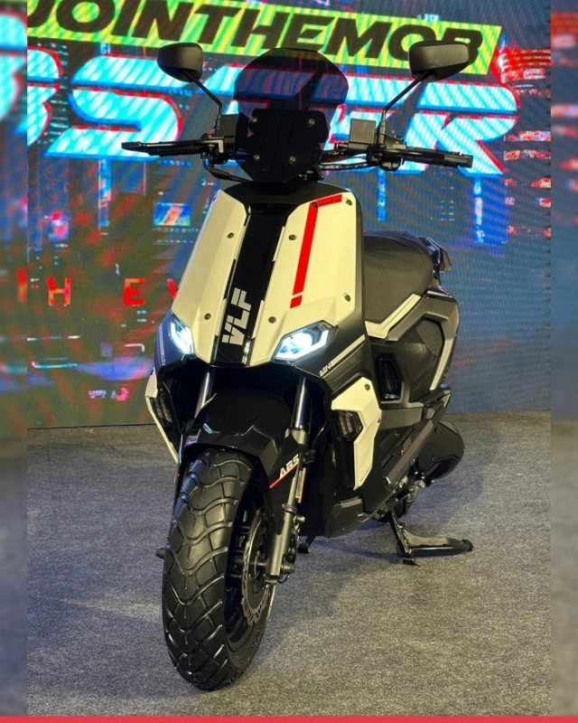 Khám phá vlf mobster 135 vừa ra mắt với giá chỉ 33 triệu đồng ngoại hình áp đảo vario 125 - 3