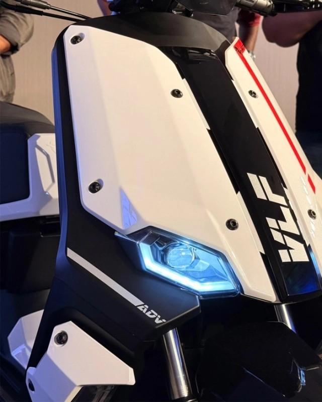 Khám phá vlf mobster 135 vừa ra mắt với giá chỉ 33 triệu đồng ngoại hình áp đảo vario 125 - 4