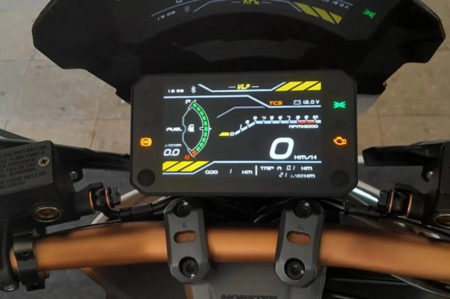 Khám phá vlf mobster 135 vừa ra mắt với giá chỉ 33 triệu đồng ngoại hình áp đảo vario 125 - 7