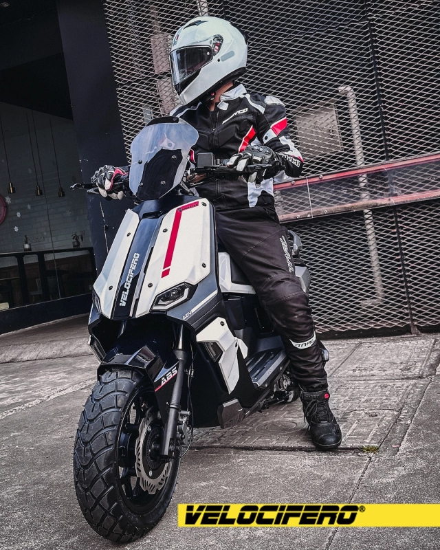 Khám phá vlf mobster 135 vừa ra mắt với giá chỉ 33 triệu đồng ngoại hình áp đảo vario 125 - 12