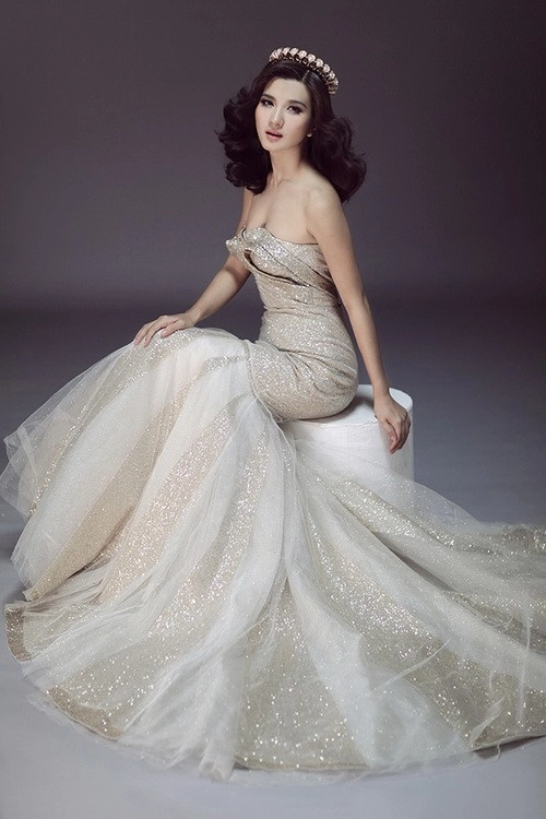 Kim tuyến lột xác với váy made in viet nam - 8