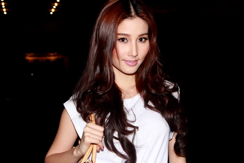 Ly nha ky nôi bât vơi thơi trang 21 ty đông - 17