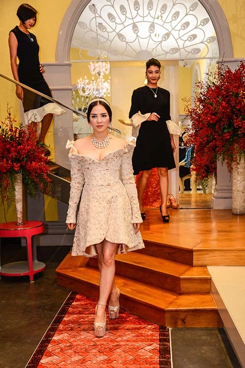 Lý nhã kỳ tự tin làm người mẫu - 3