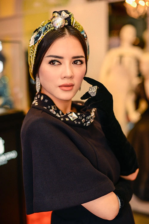 Lý nhã kỳ tự tin làm người mẫu - 6