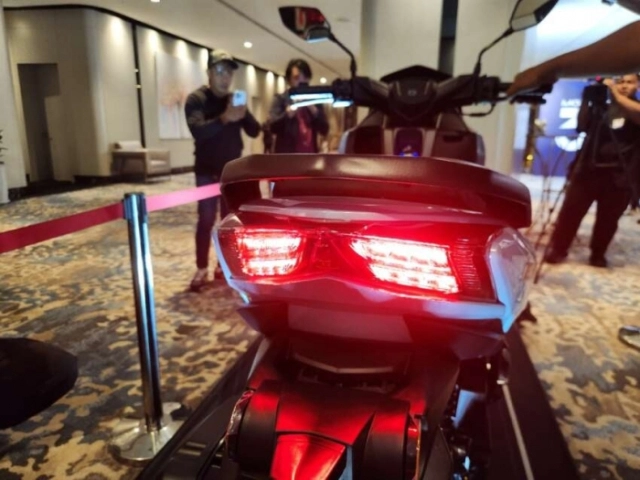 Modenas elit 150s đối thủ mới của pcx 160 vừa ra mắt với giá chỉ 425 triệu đồng - 8