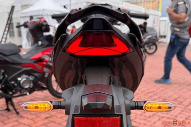 Modenas z15gt đối thủ mới của winner r và exciter 155 trình làng với giá chỉ 45 triệu đồng - 25