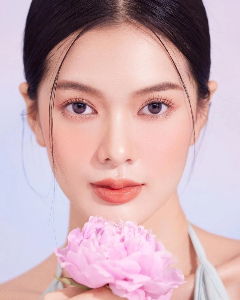 Mỹ nhân phim giờ vàng sở hữu body vạn người mê diện mạo trước khi thẩm mỹ khiến ai nấy ngỡ ngàng - 3