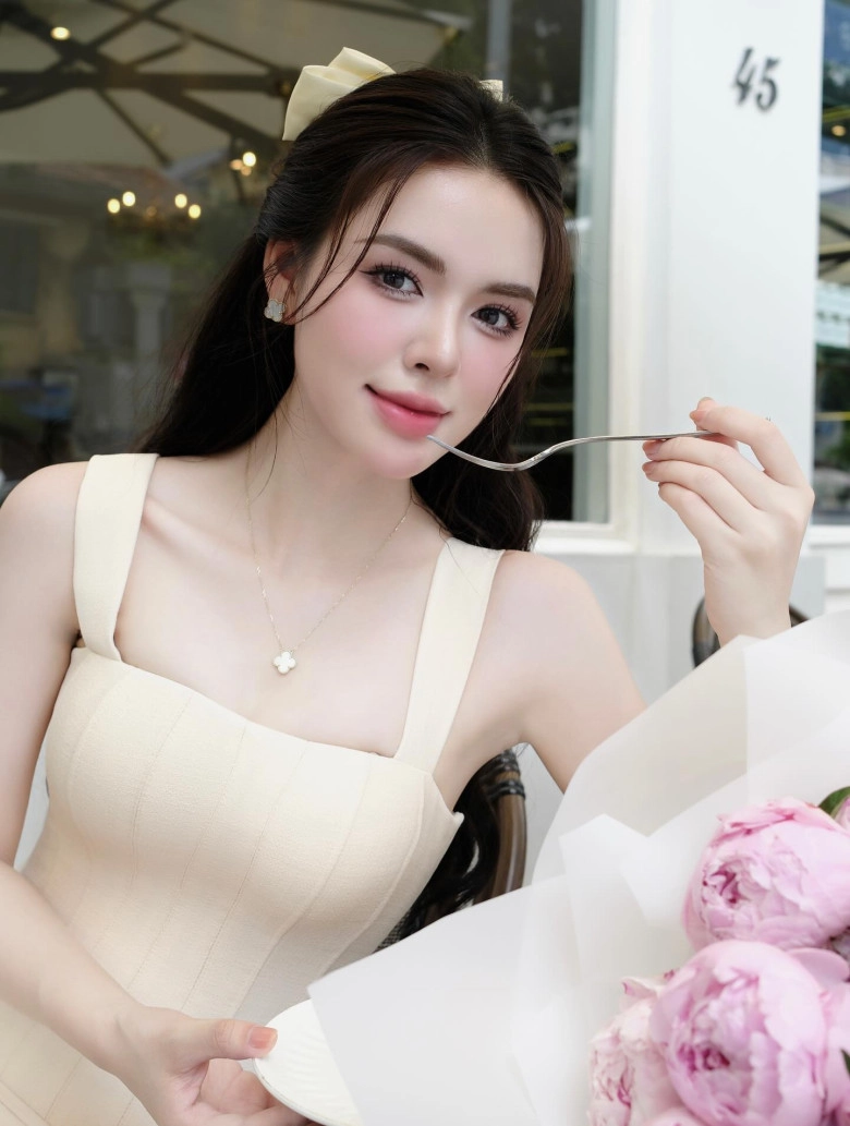 Mỹ nhân phim việt giờ vàng hút hàng triệu lượt xem với visual đẹp như hoa hậu body đẹp từng centimet - 1