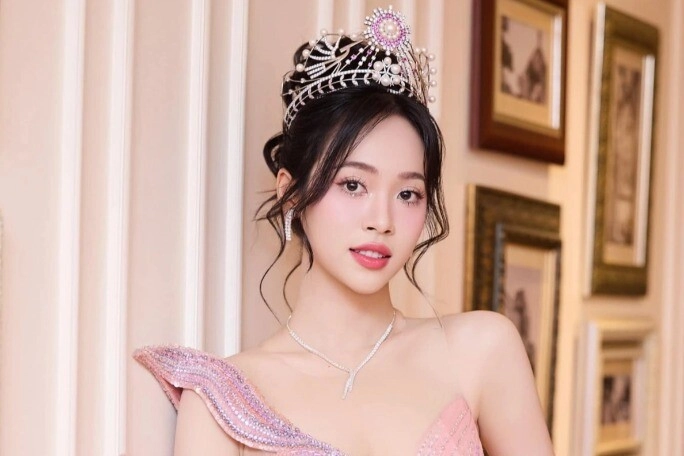 Mỹ nhân thanh hóa có làn da đẹp nhất hhvn nay sống như phú bà lộ 1 điểm giống phu nhân hào môn phương nhi - 2