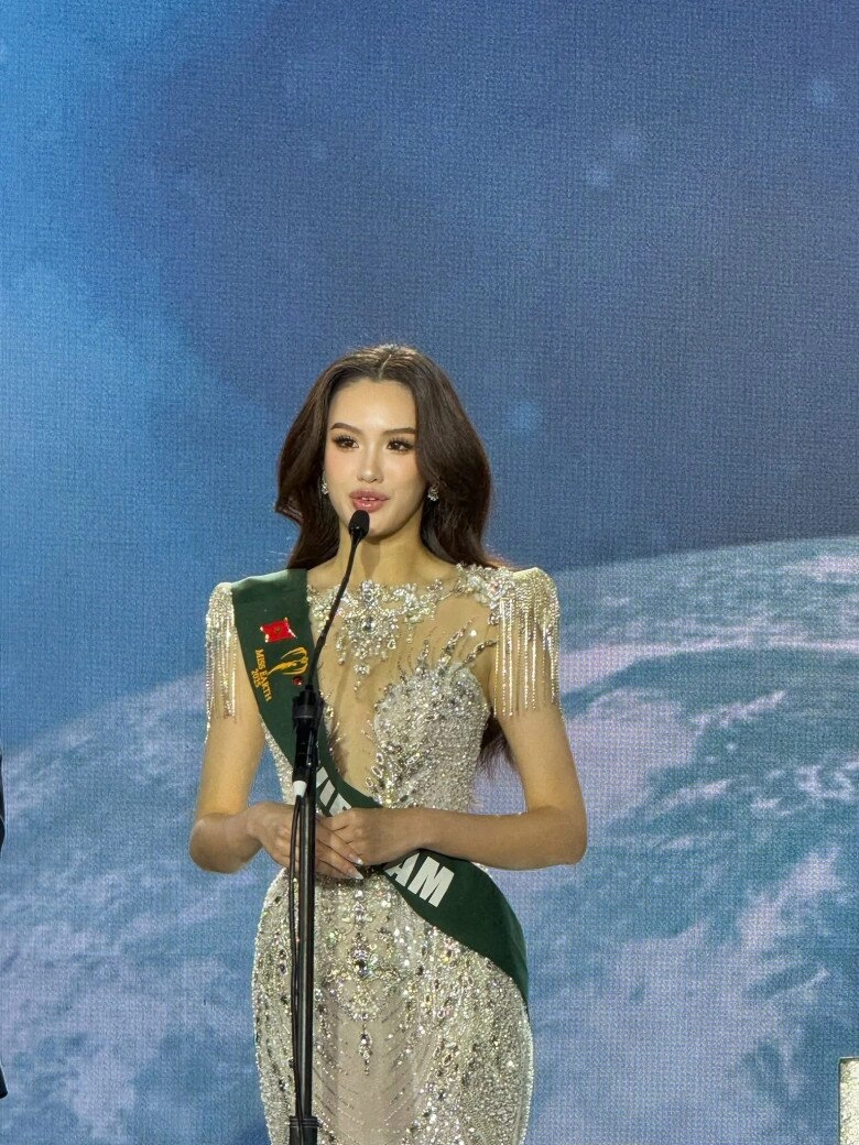 Mỹ nhân việt vừa đạt á hậu 2 miss earth từng bại trận trước hoa hậu quế anh ảnh mặt mộc khiến nhiều người ngỡ ngàng - 3