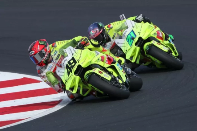 Người chiến thắng và kẻ thua cuộc tại giải đua xe motogp san marino grand prix - 5