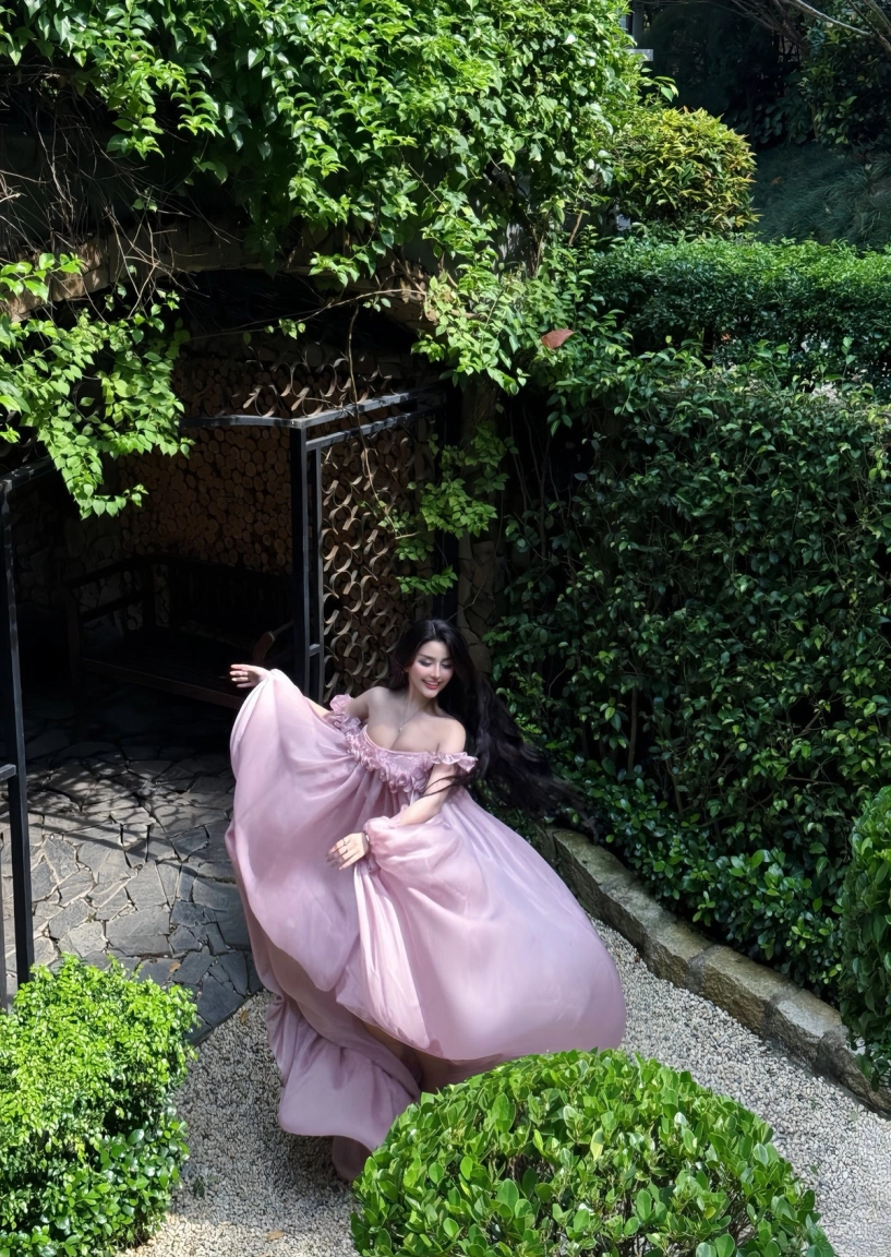 Nhan sắc như búp bê của đệ nhất hot girl sài gòn võ ngọc trân - 8