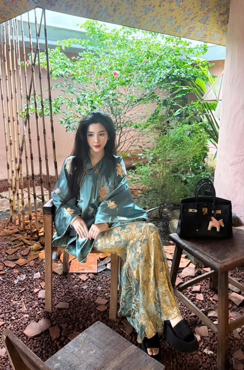 Nhan sắc như búp bê của đệ nhất hot girl sài gòn võ ngọc trân - 9