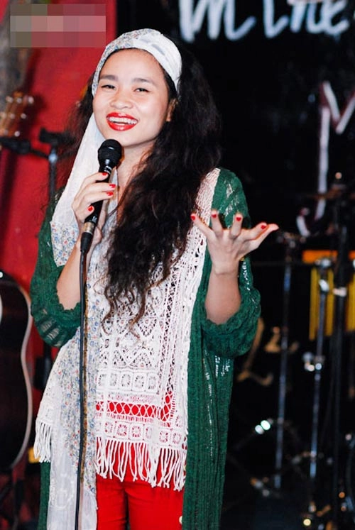 Những phong cách dọa ma của sao việt - 2