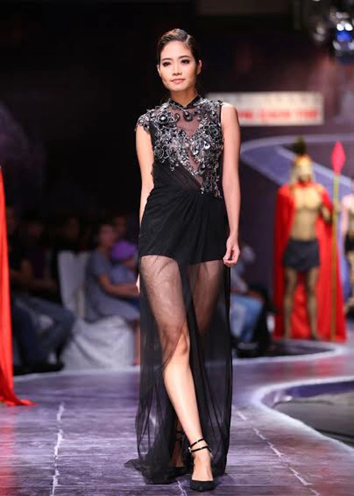 Ninh hoàng ngân sắp lên xe hoa vẫn miệt mài cày cuốc - 2