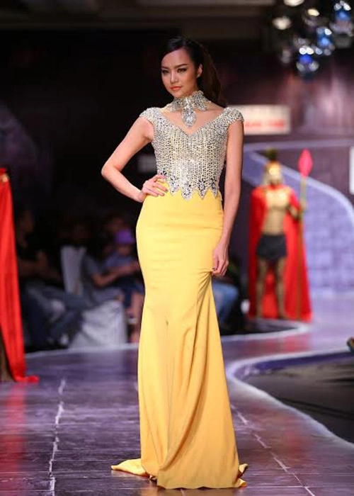 Ninh hoàng ngân sắp lên xe hoa vẫn miệt mài cày cuốc - 7