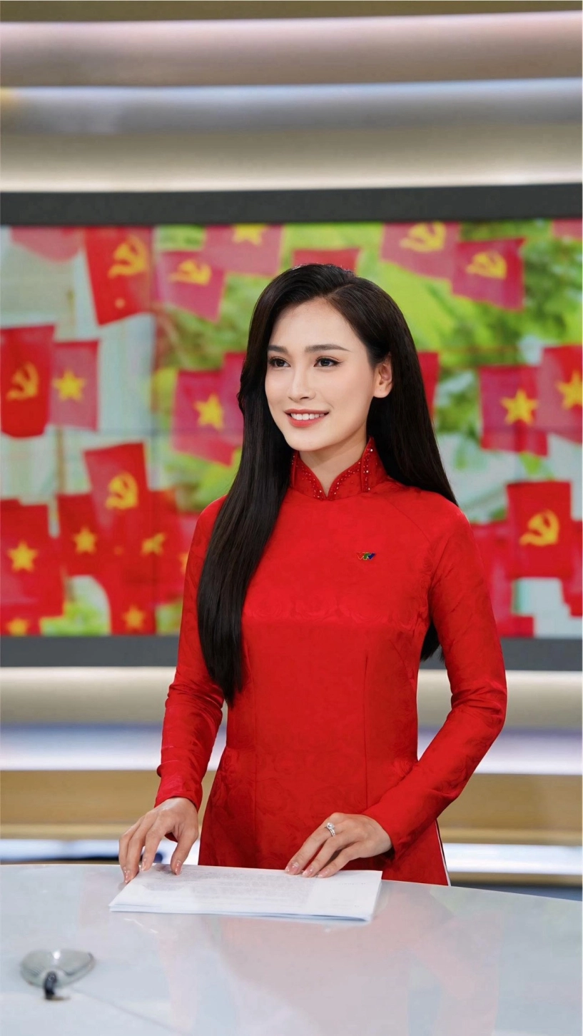 Nữ btv thời sự xinh đẹp quê lạng sơn sống kín tiếng bậc nhất vtv - 1