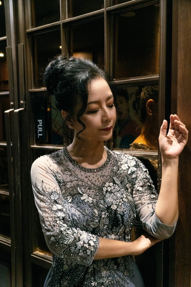 Nữ nsưt nức danh hà thành bởi nhan sắc xinh đẹp bất ngờ khoe ảnh hiếm thời trẻ - 4