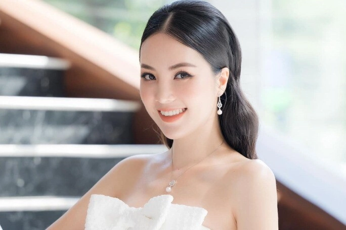 Nữ sinh ngoại giao là hoa khôi vtv quen ông chú giản dị sau mới biết là triệu phú nghỉ việc về làm mẹ vẫn xinh như hoa - 2