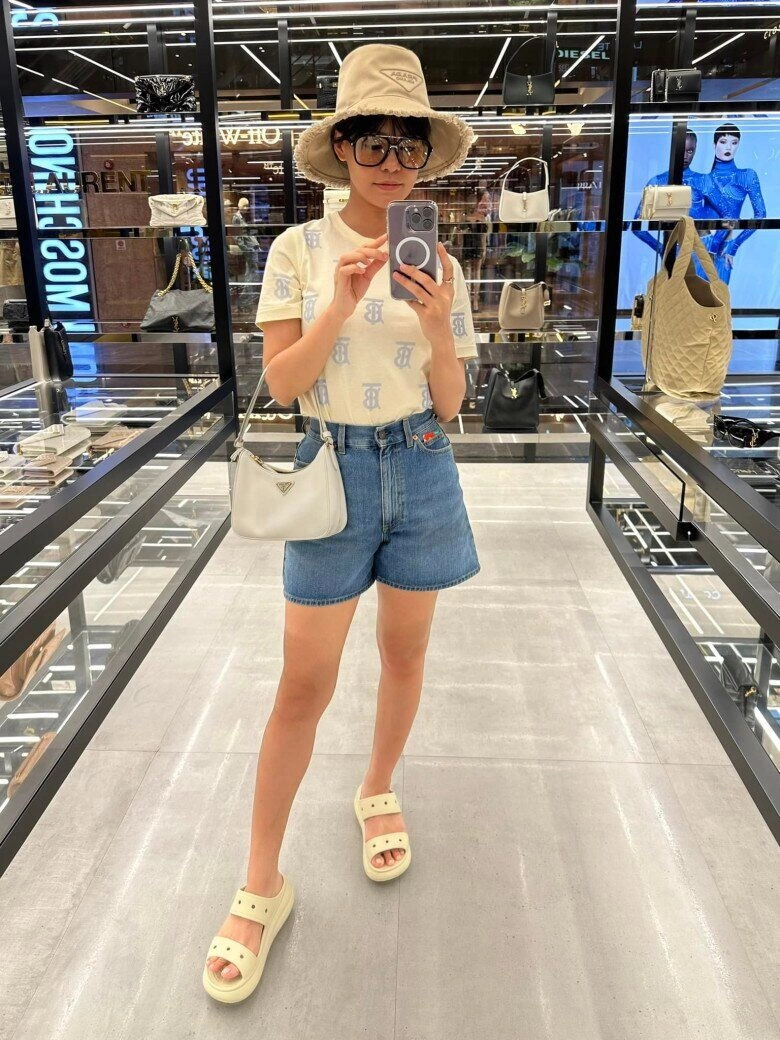 Nữ thần vpop u40 đẹp chấp cả dàn hoa hậu sở hữu hàng hiệu khủng không kém ai nay yêu đạo diễn trăm tỷ - 26