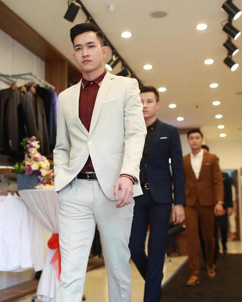 Phan hà phương làm cô dâu xinh đẹp bên võ cảnh - 6