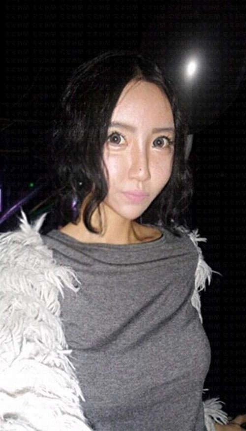 Phẫu thuật 20 lần để giống búp bê barbie - 2