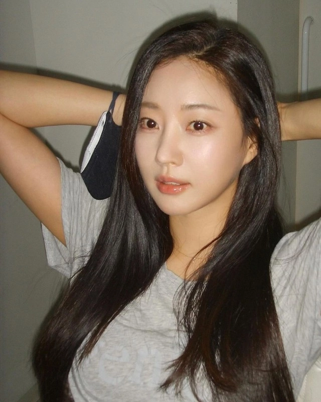 Phụ nữ sau 40 tuổi khó giảm cân thử 5 cách bật công tắc giảm mỡ và chống già của mỹ nhân u45 trẻ như 25 tuổi - 1